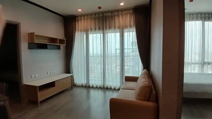 Property photos for Whizdom Avenue Ratchada - Ladprao
