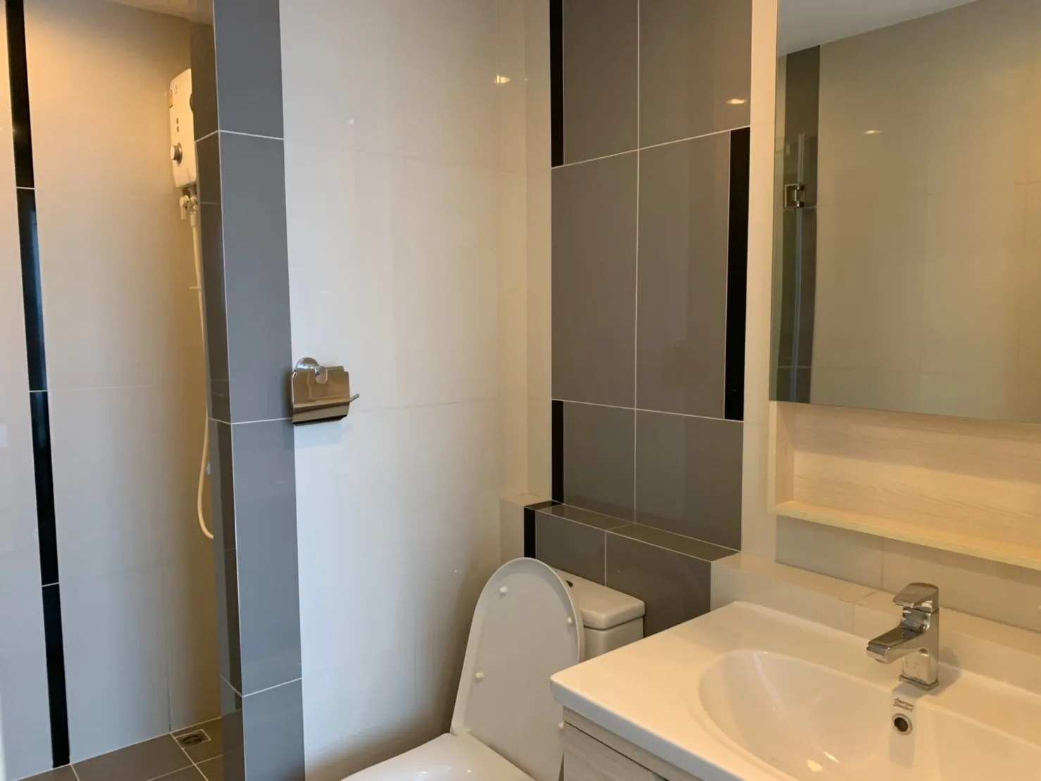 Property photos for Artemis Sukhumvit 77