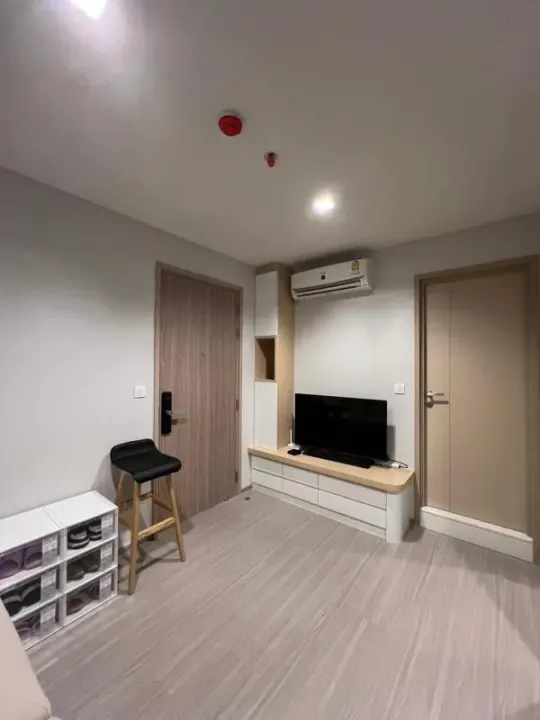Property photos for Life Sathorn Sierra