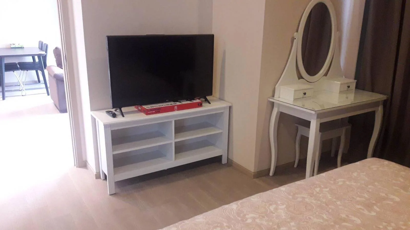 Property photos for The Esse Asoke