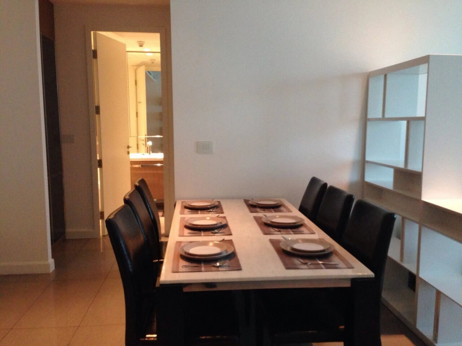 Property photos for 185 Rajadamri