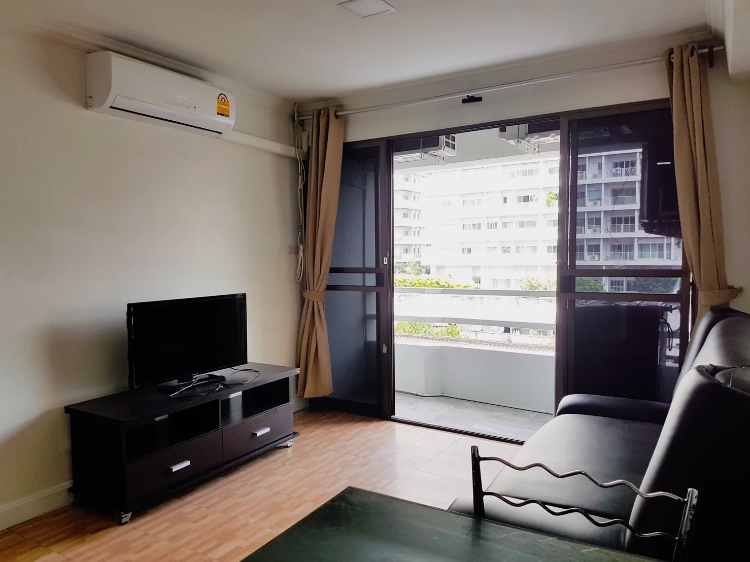 Property photos for Thonglor Tower