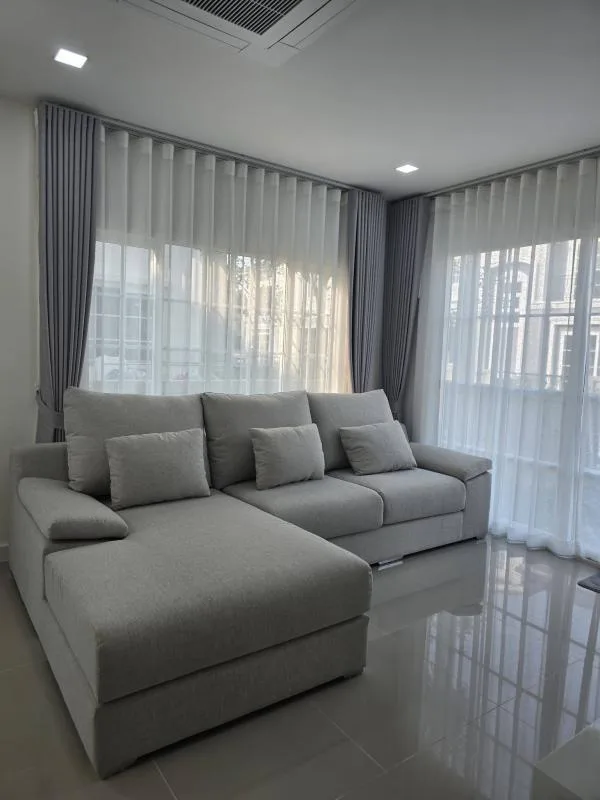 Property photos for Golden Neo Sukhumvit Lasalle