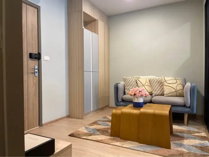 Property photos for IDEO O2