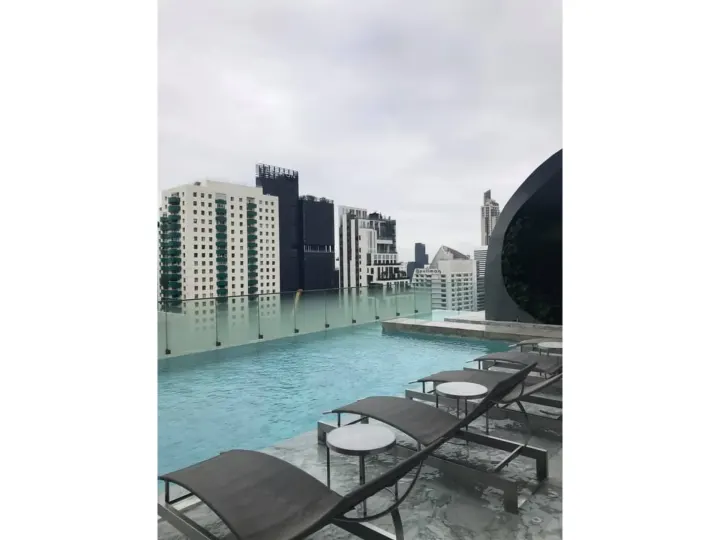 Property photos for Edge Sukhumvit 23