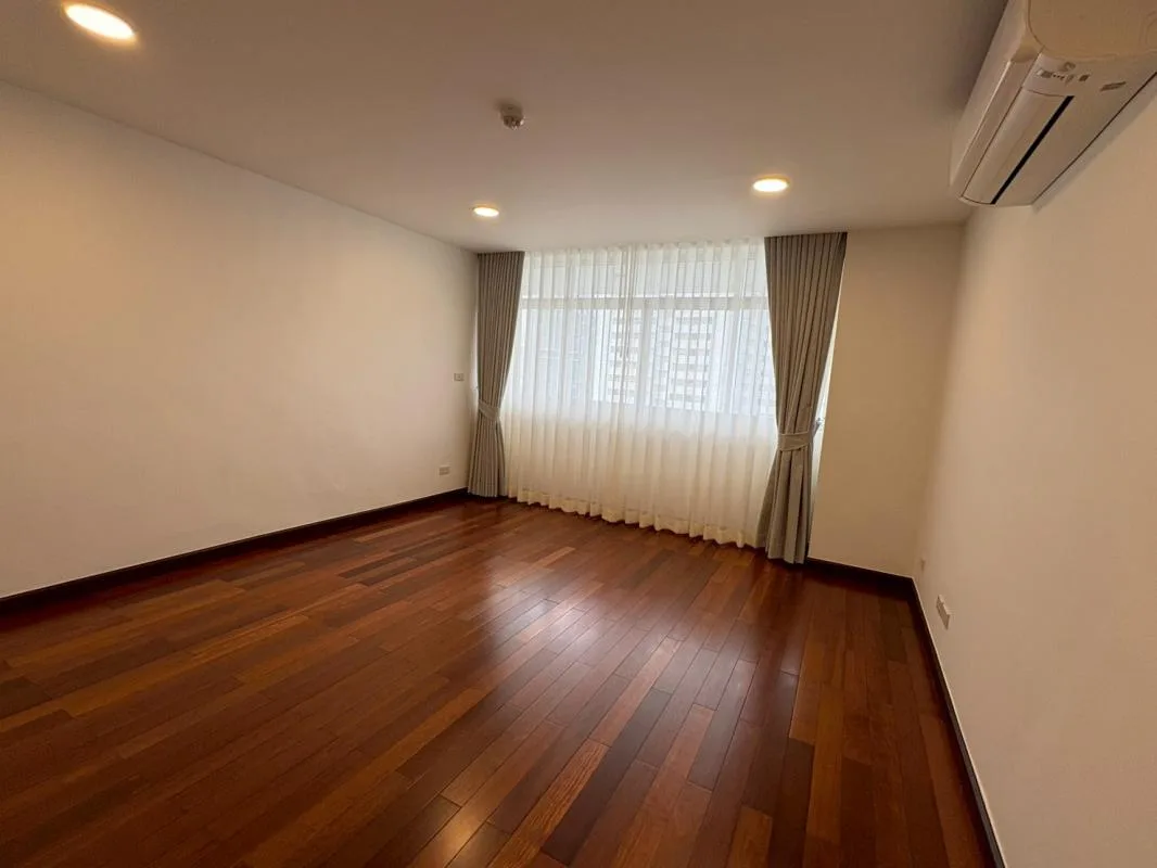 Property photos for La Cascade