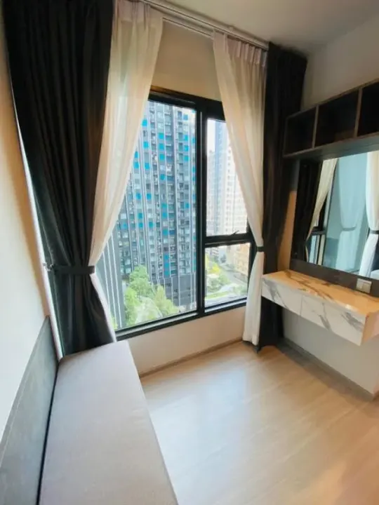Property photos for LIFE Asoke - Rama 9