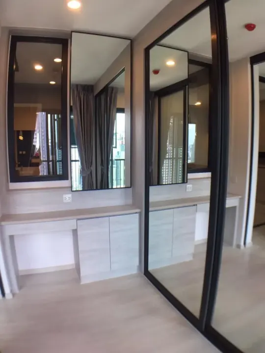 Property photos for Life Asoke