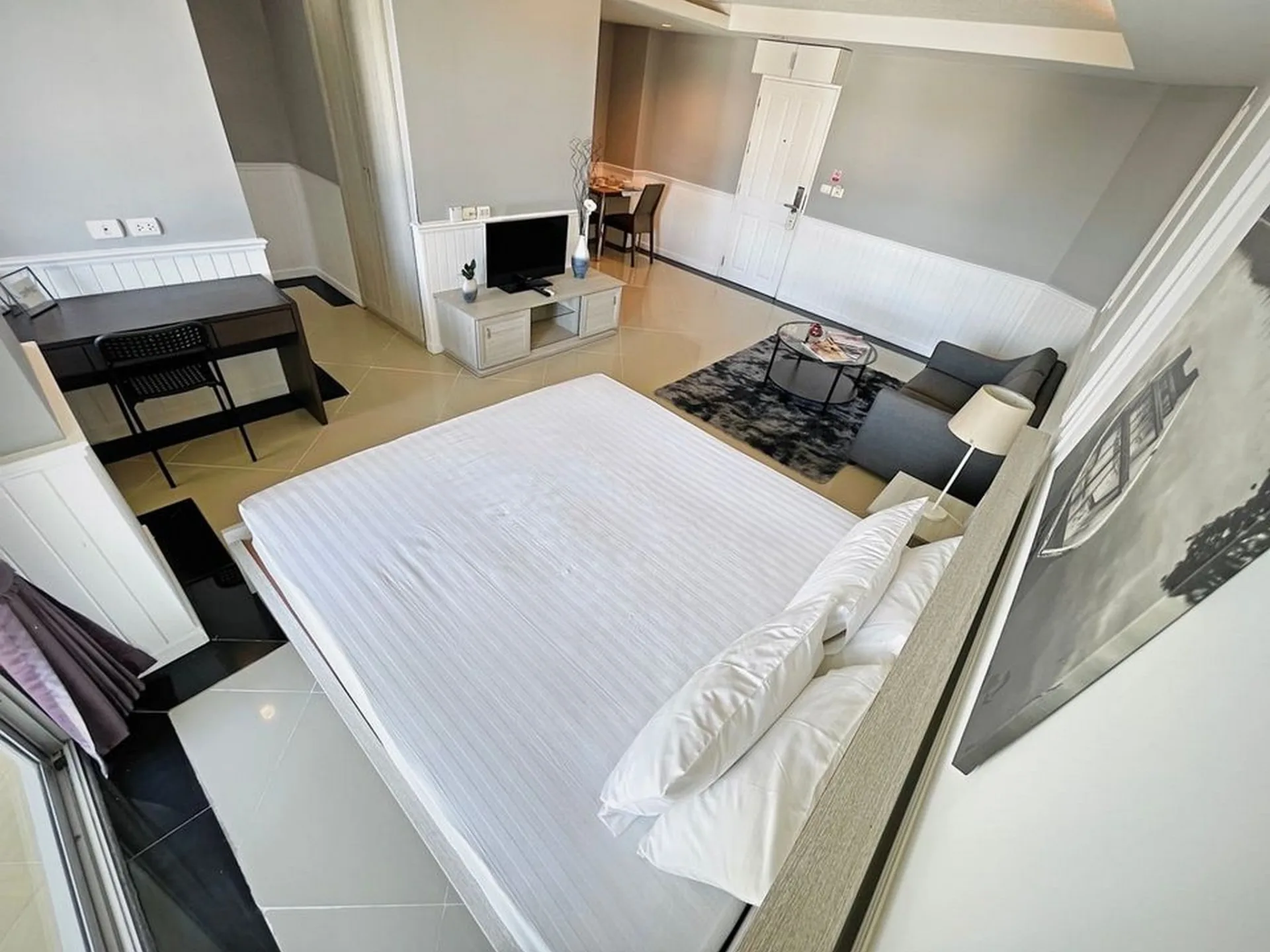 Property photos for The Waterford Sukhumvit 50 Onnut