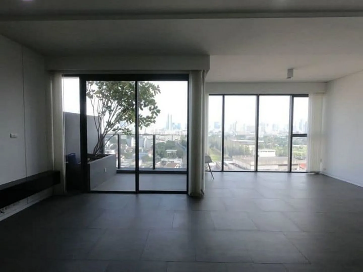Property photos for Siamese Ratchakru