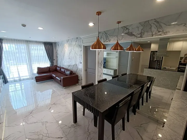 Property photos for Serene Place Sukhumvit 24