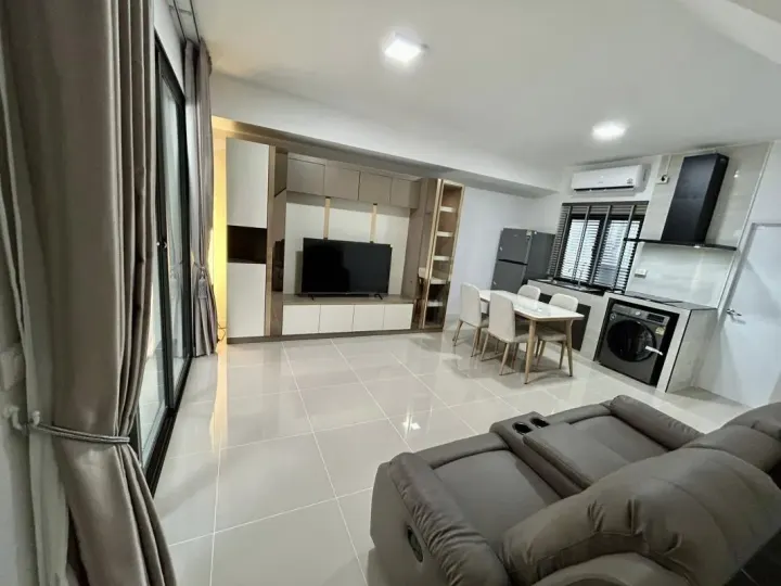 Property photos for Pleno Sukhumvit-bangna 2
