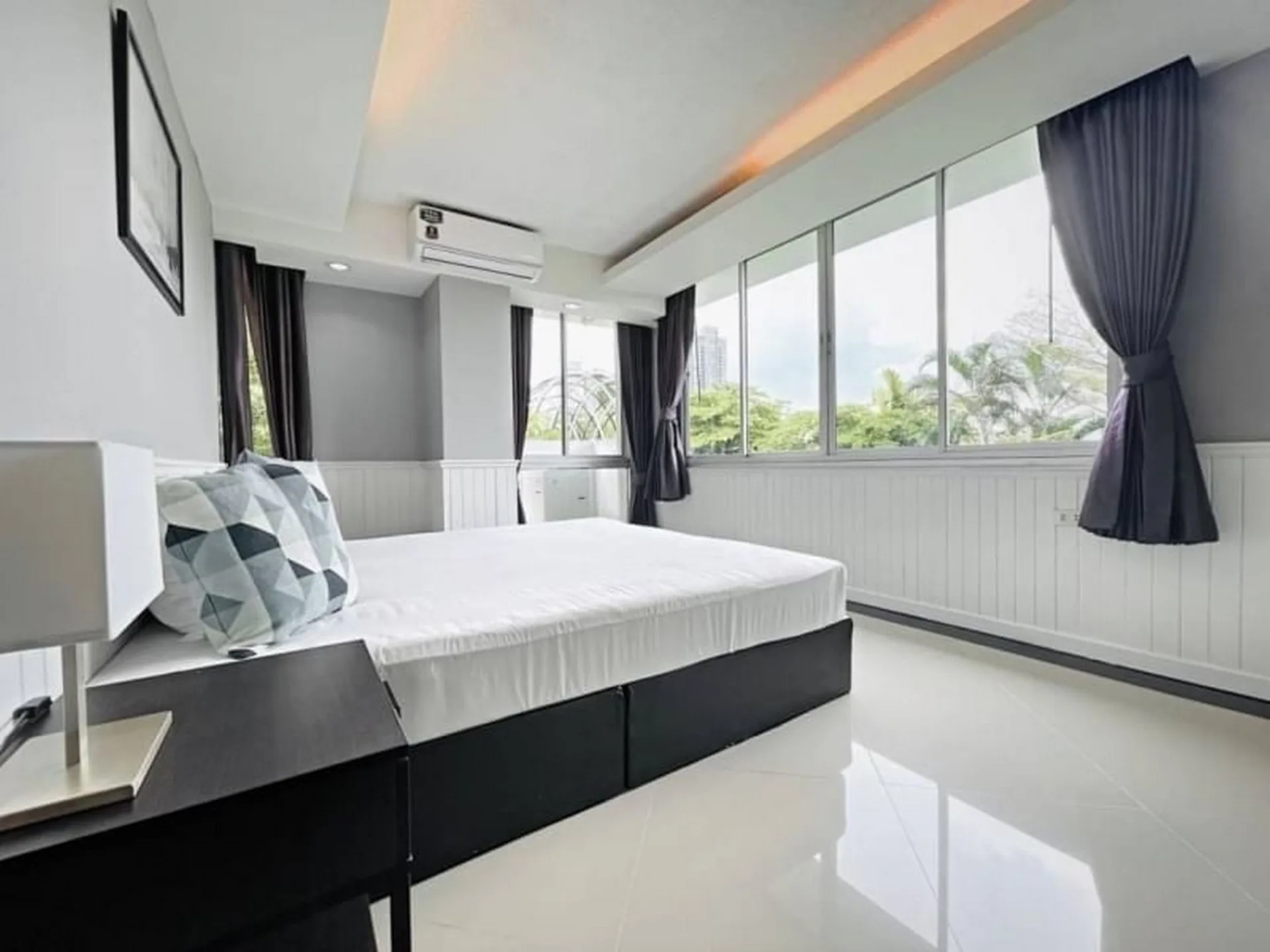 Property photos for The Waterford Sukhumvit 50 Onnut