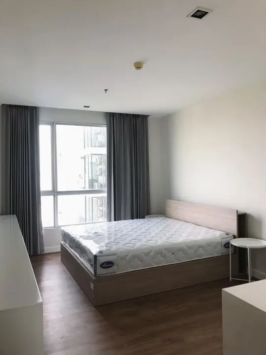 Property photos for The Room Sathorn - Taksin
