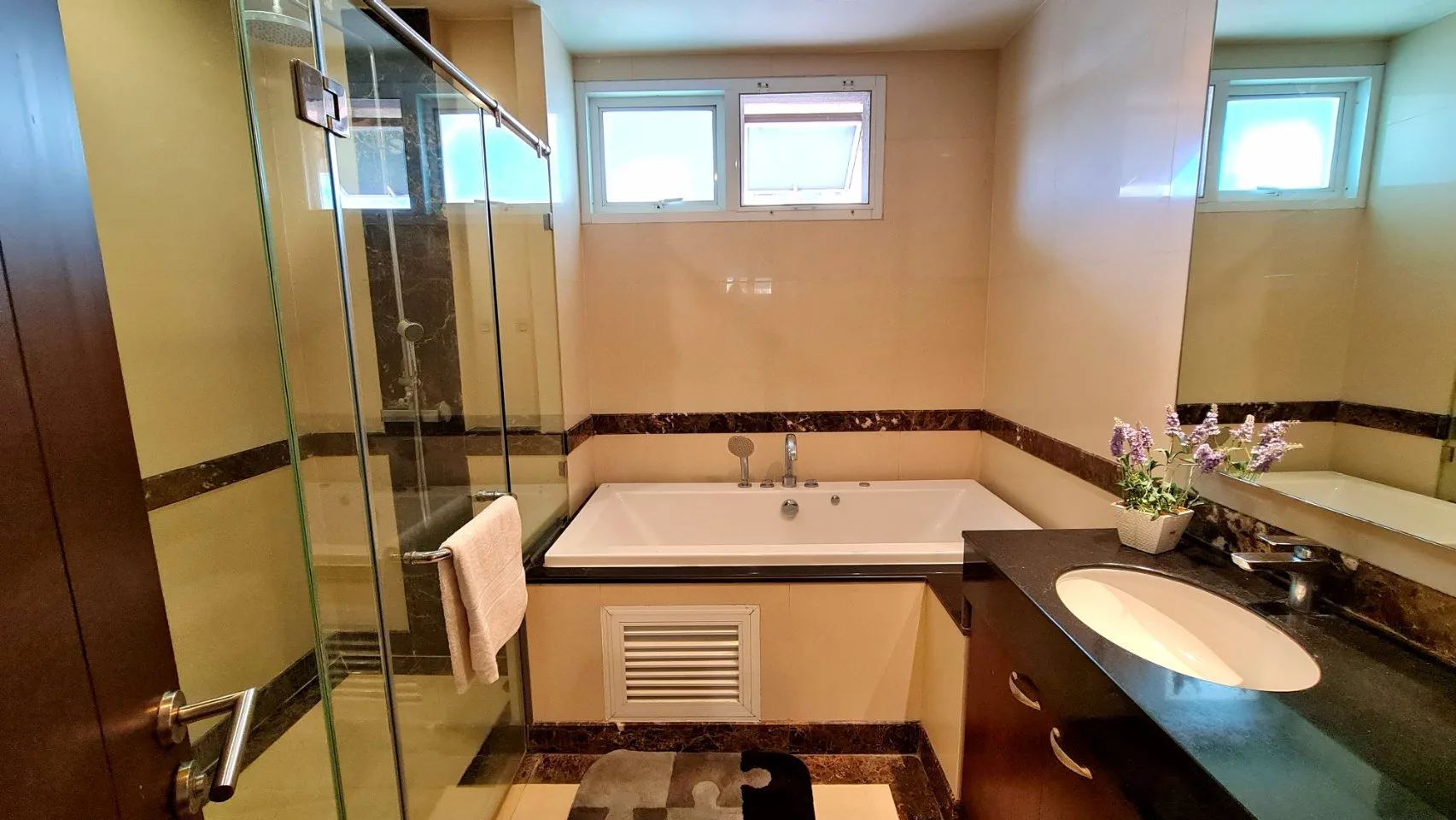 Property photos for Piyathip Place