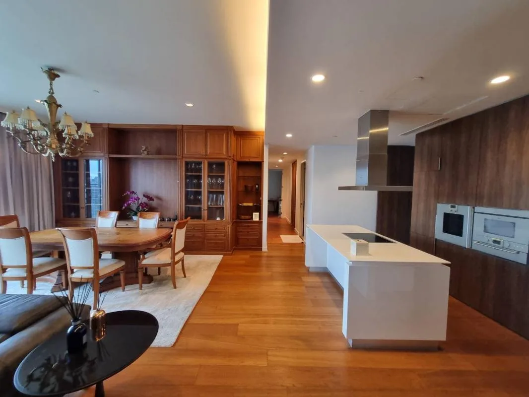 Property photos for 185 Rajadamri