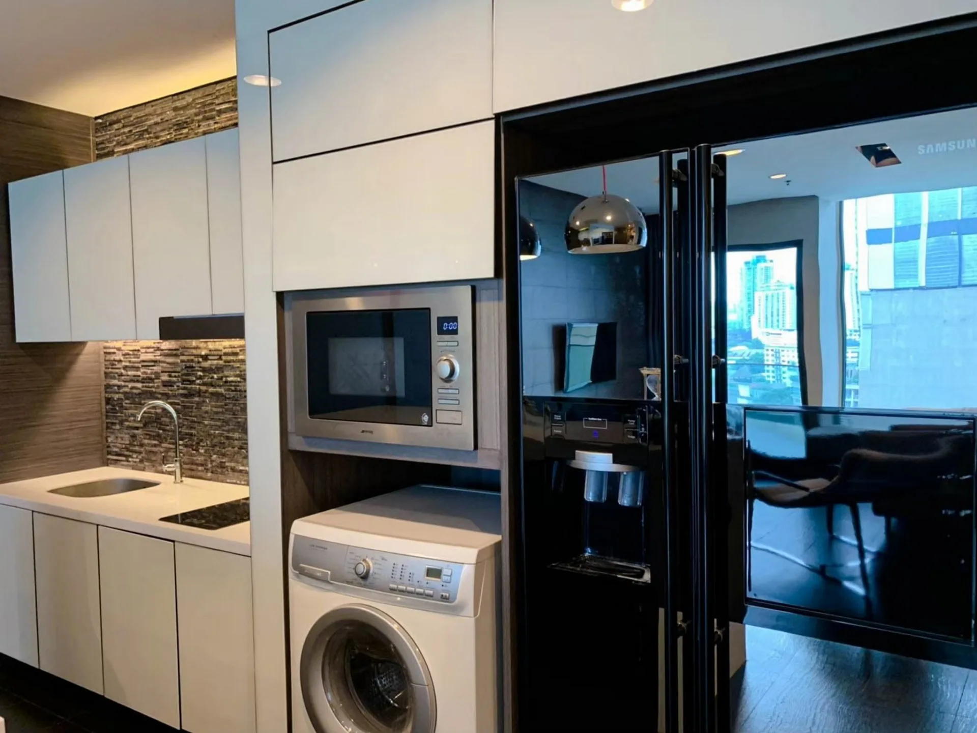 Property photos for Noble Remix2