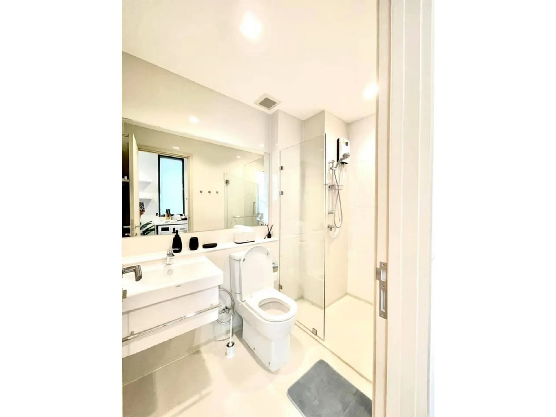 Property photos for Life One Wireless