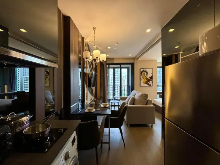 Property photos for Ashton Asoke