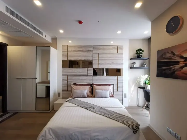 Property photos for Ashton Asoke