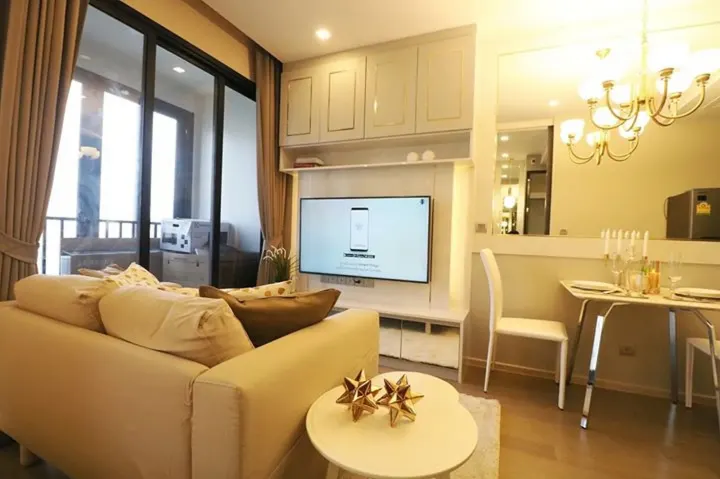 Property photos for Ashton Asoke