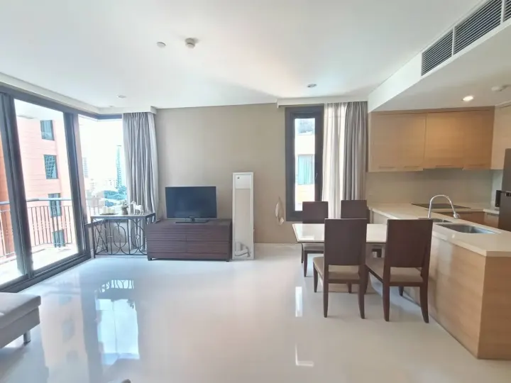 Property photos for Aguston Sukhumvit 22