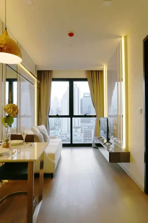 Property photos for Ashton Asoke