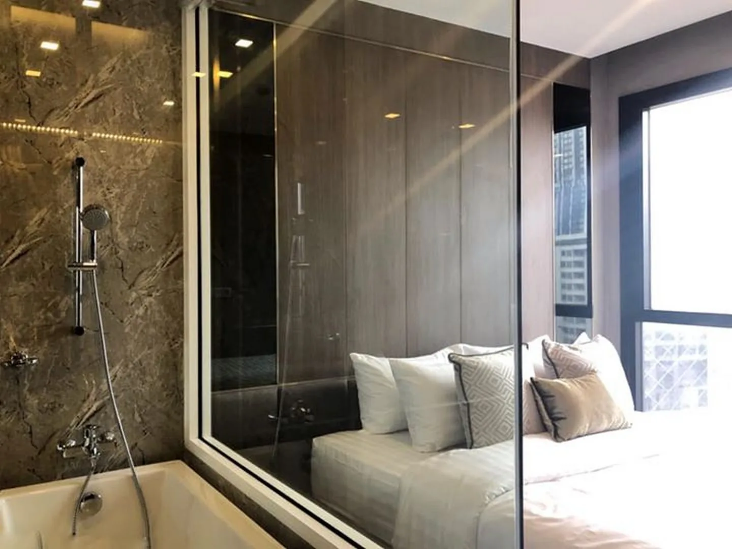 Property photos for Ashton Asoke
