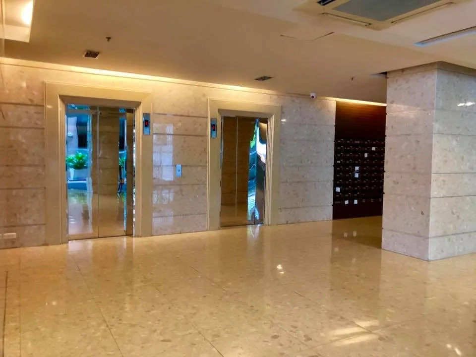Property photos for 33 Tower