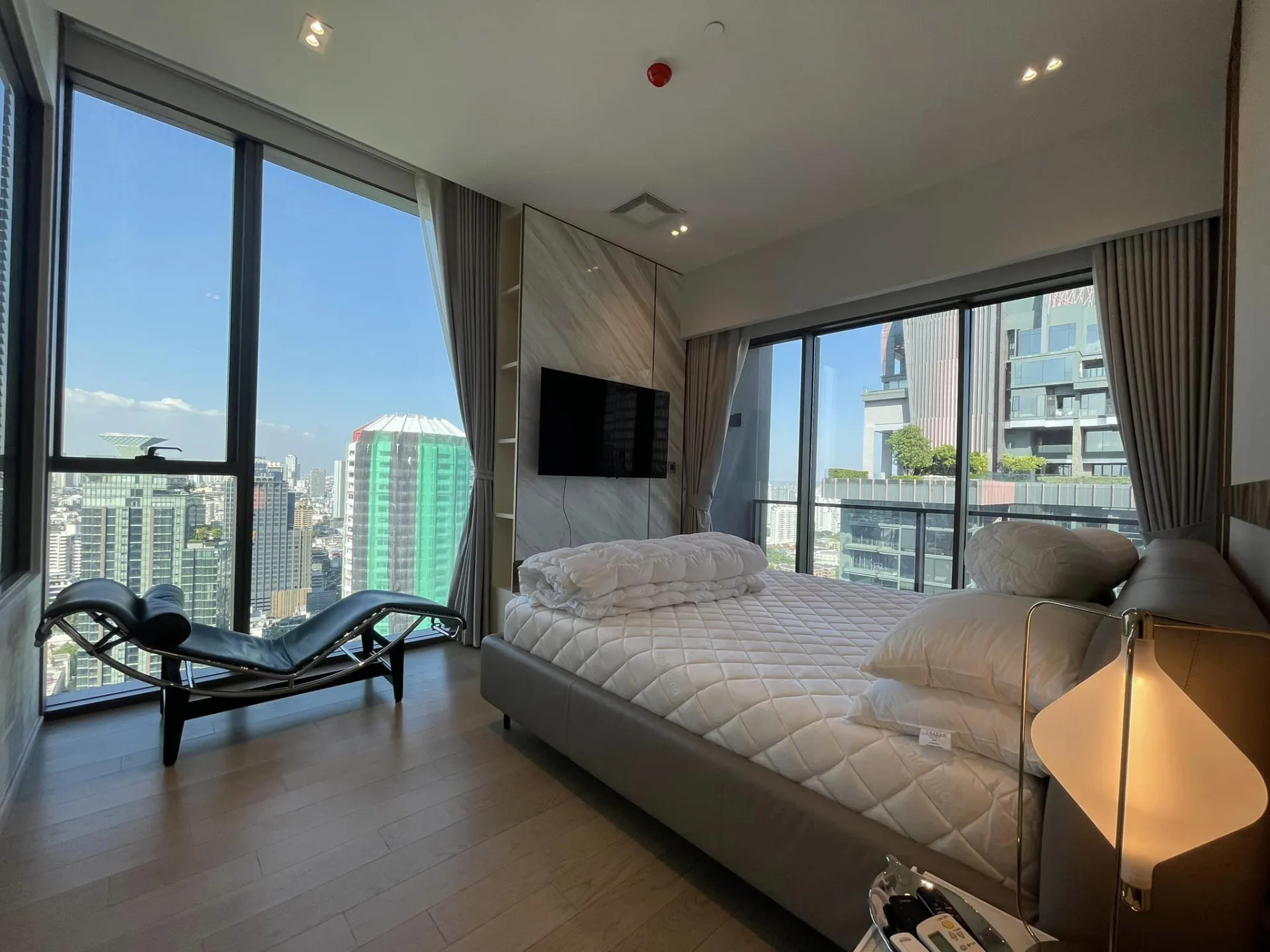 Property photos for The Strand Thonglor