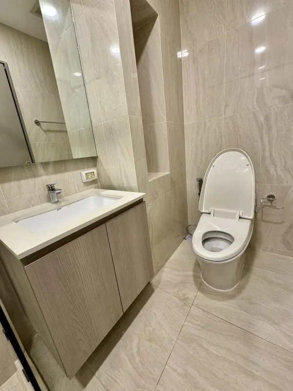 Property photos for Chewathai Residence Thonglor
