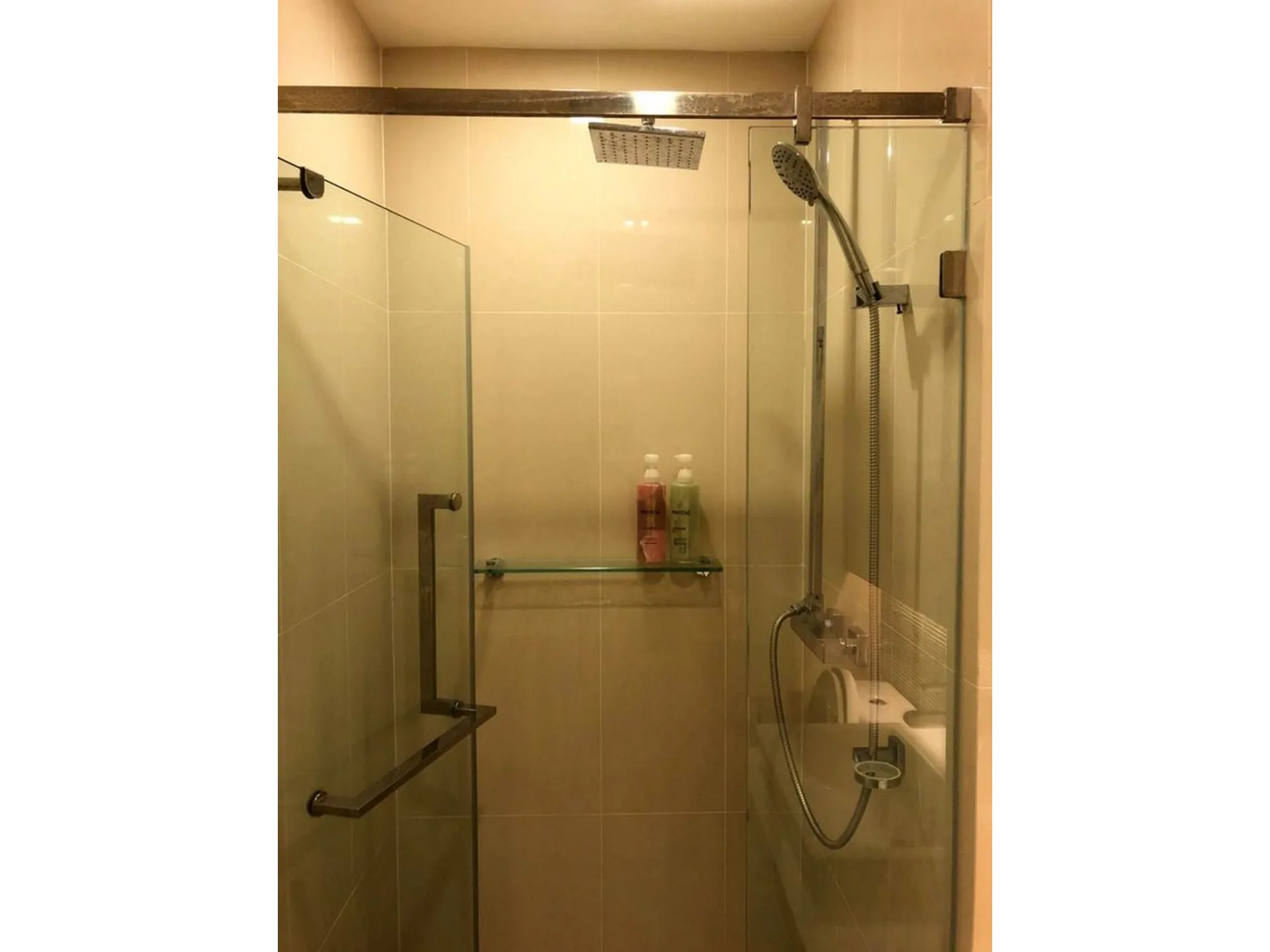 Property photos for Condolette Ize Ratchathewi