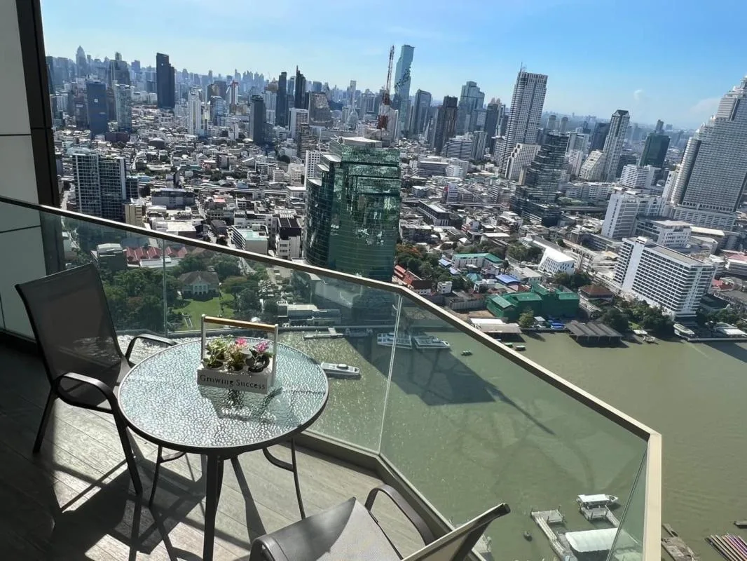 Property photos for Magnolias Waterfront Residences