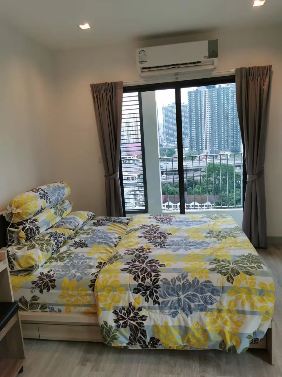 Property photos for Ideo Mobi Rama 9
