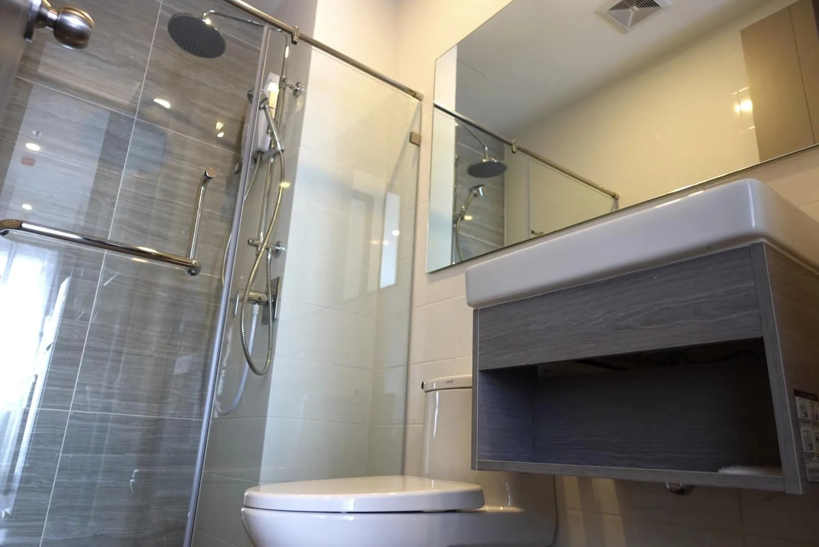 Property photos for Knightsbridge Prime Onnut