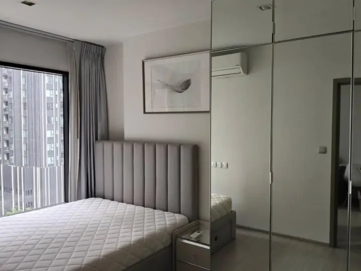 Property photos for Life Asoke Hype