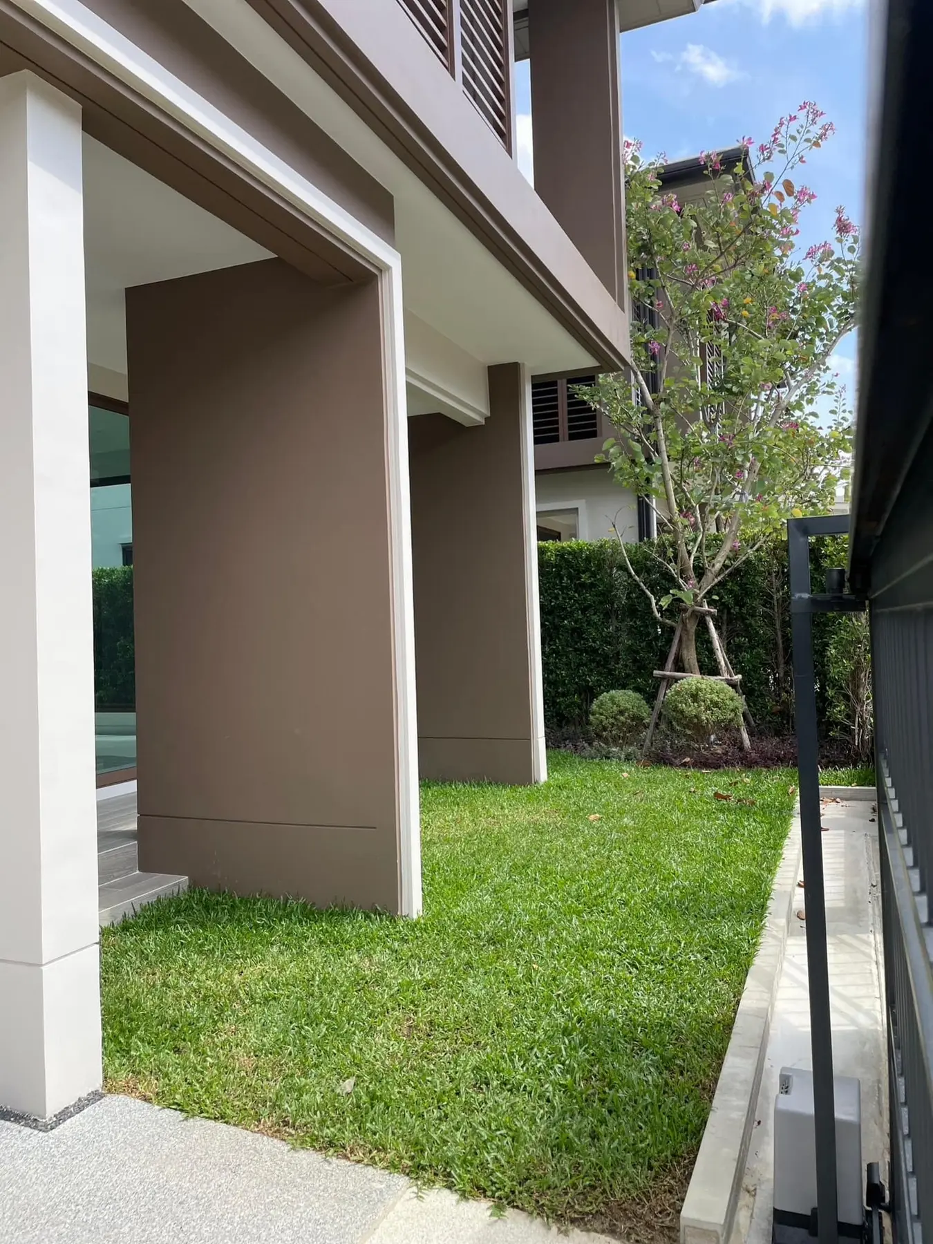 Property photos for Burasiri Krungthep Kreetha