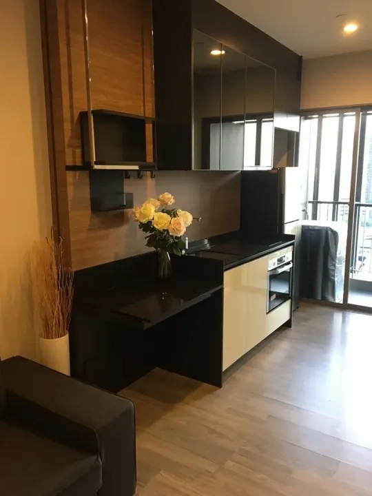 Property photos for The Room Sathorn - St.Louis