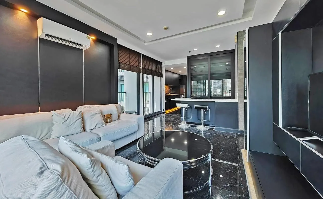 Property photos for Noble Remix