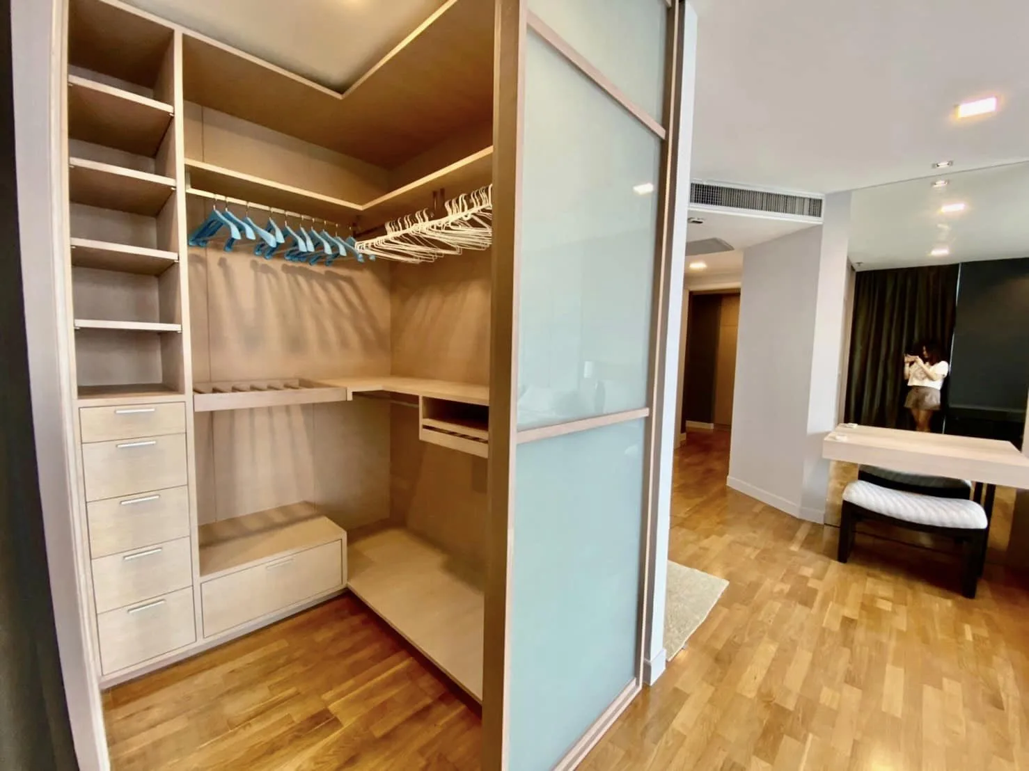 Property photos for Urbano Absolute Sathon - Taksin