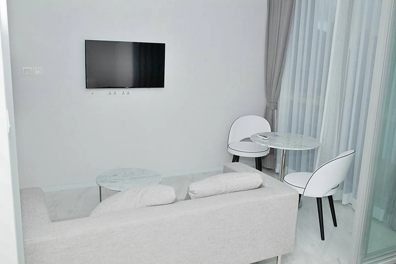 Property photos for Hyde Sukhumvit 11