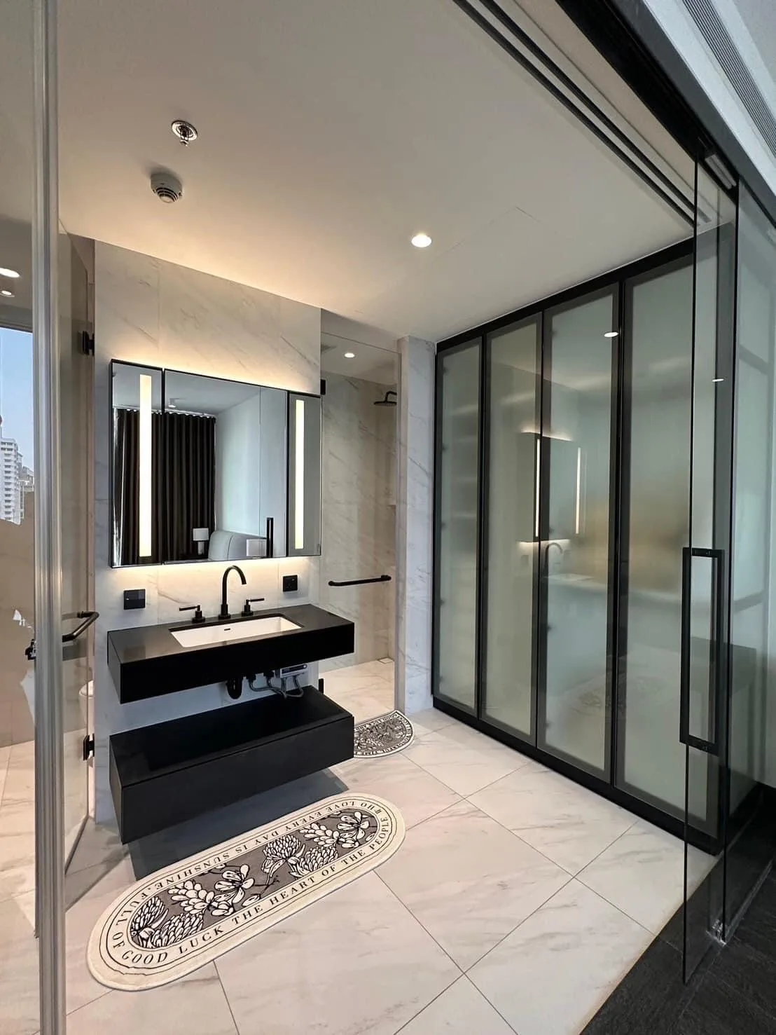Property photos for Tait Sathorn 12