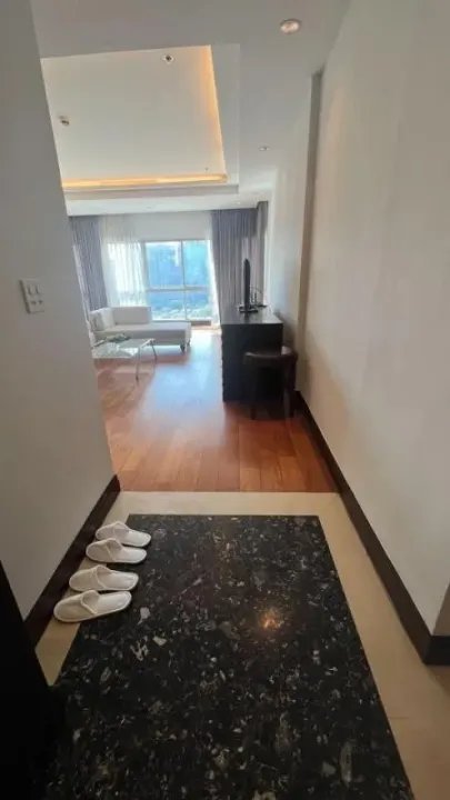 Property photos for Royal Residence Park