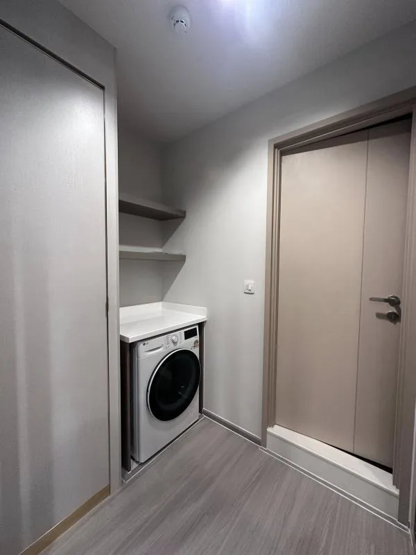 Property photos for Life Sathorn Sierra