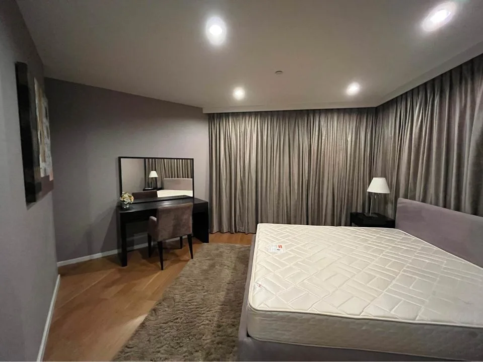 Property photos for Sathorn Gardens