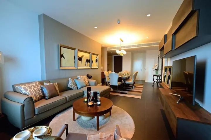 Property photos for 185 Rajadamri