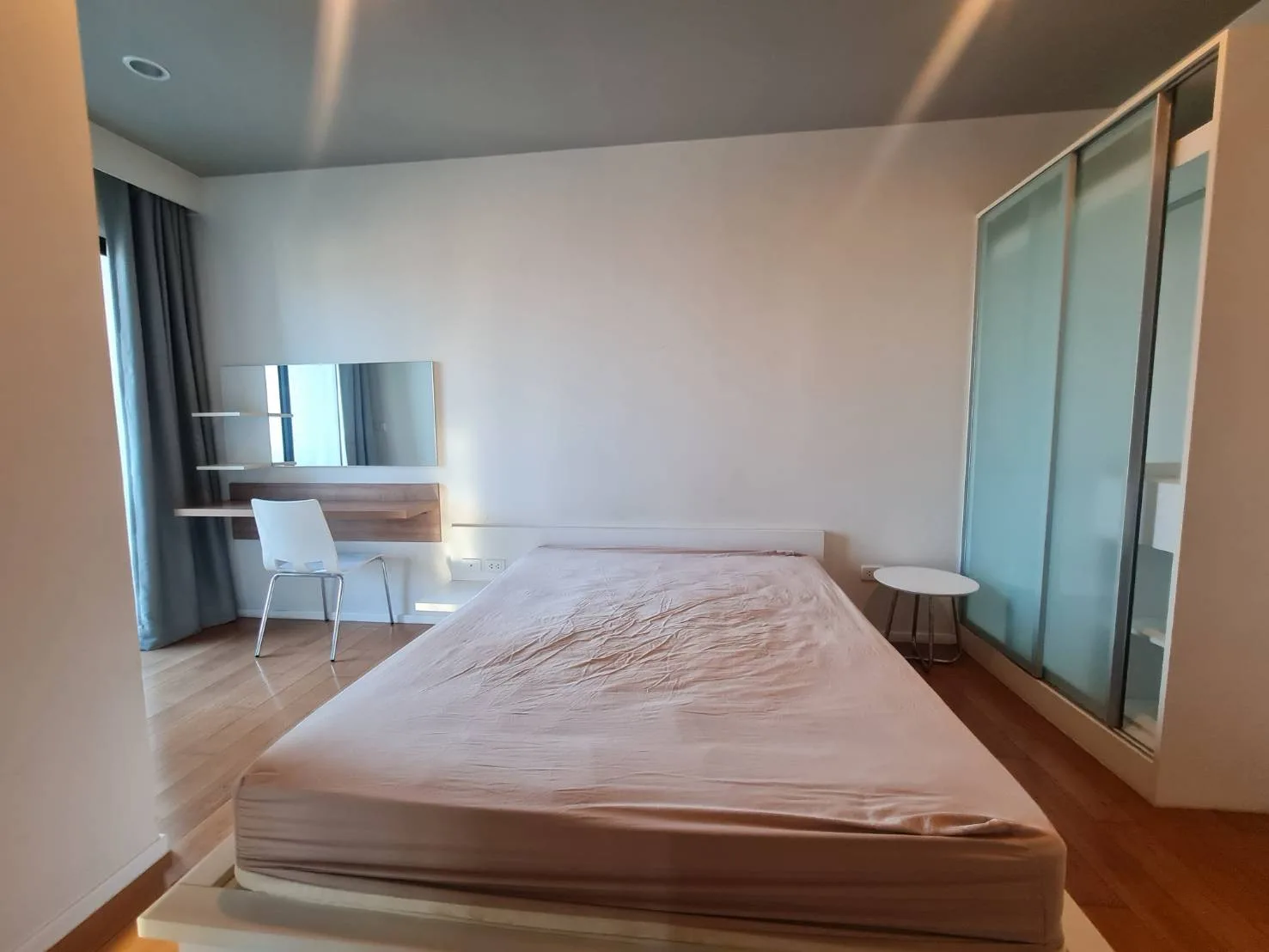 Property photos for Blocs 77