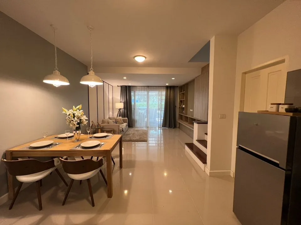Property photos for Town Avenue Srinagarin