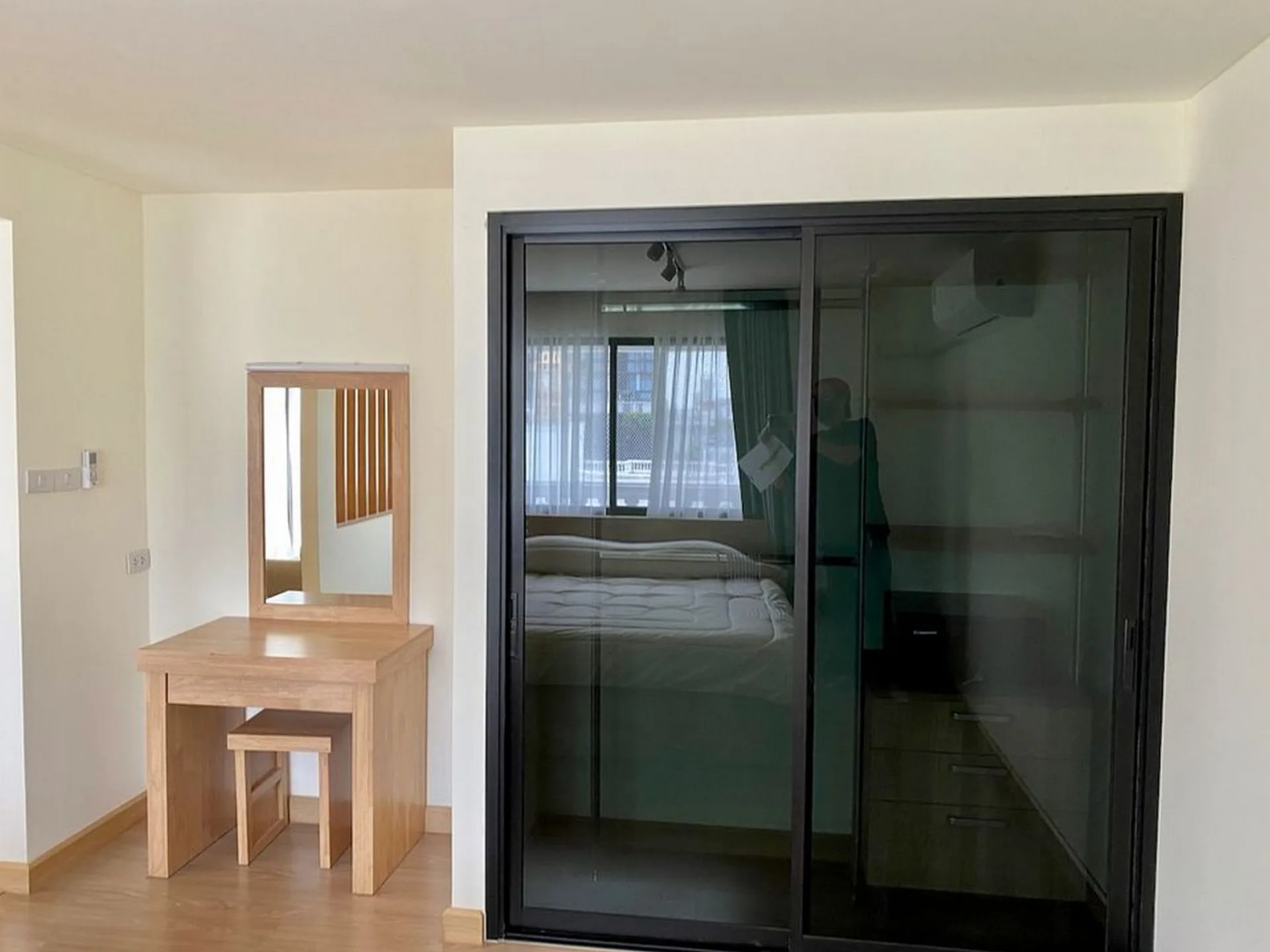 Property photos for 38 Mansion