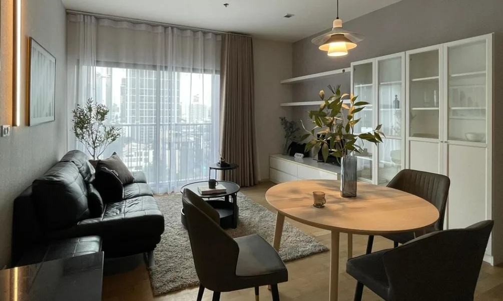 Property photos for Noble Reveal